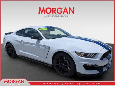2017 Ford Mustang Shelby GT350 in Oxford White — front three-quarter view