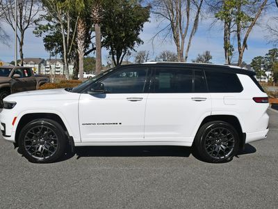 2023 Jeep Grand Cherokee L - Photo 2
