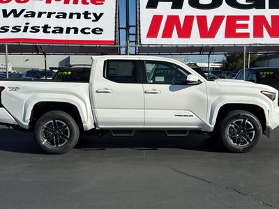 2026 Toyota Tacoma - Photo 8