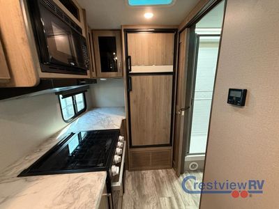 2022 Grand Design Imagine XLS - Photo 13