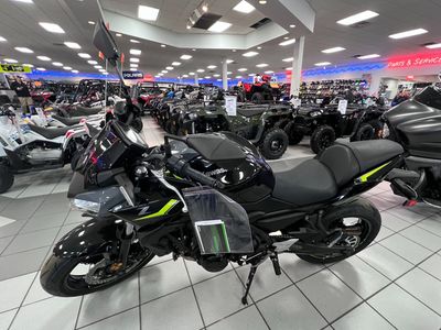 2024 Kawasaki Z650 - Photo 7