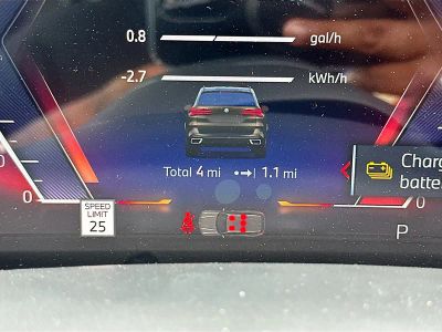 2026 BMW X5 — photo 9 view