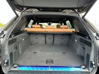 2026 BMW X5 — photo 21 view