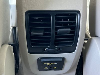 2013 Ford C-Max Energi — photo 14 view
