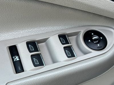 2013 Ford C-Max Energi — photo 13 view