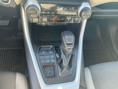 2023 Toyota RAV4 - Photo 6