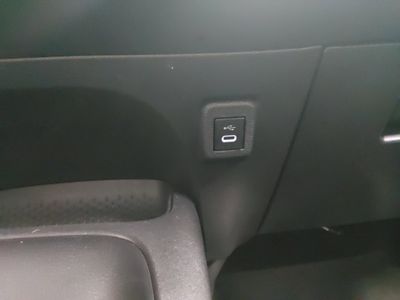 2024 Toyota Corolla — photo 17 view