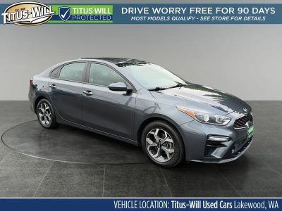 2021 Kia Forte LXS in Gray — front three-quarter view