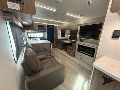 2026 Coachmen RV Freedom Express Ultra Lite - Photo 24