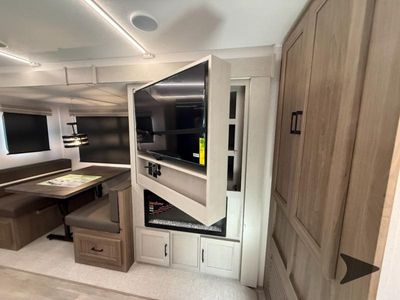 2026 Coachmen RV Freedom Express Ultra Lite - Photo 38