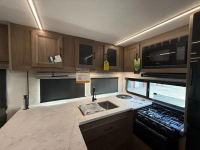2026 Coachmen RV Freedom Express Ultra Lite - Photo 46