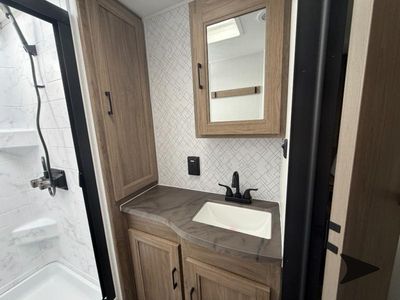 2026 Coachmen RV Freedom Express Ultra Lite - Photo 82