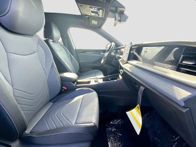 2026 Volkswagen Tiguan — photo 23 view