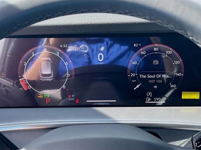 2026 Volkswagen Tiguan — photo 11 view
