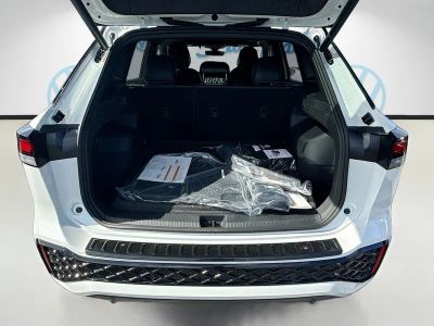2026 Volkswagen Tiguan — photo 21 view