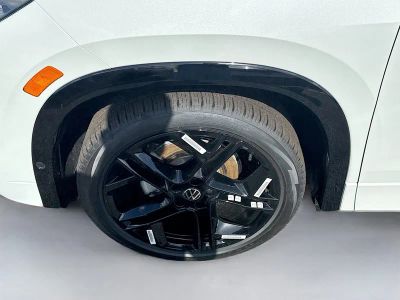 2026 Volkswagen Tiguan — photo 26 view