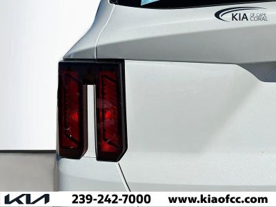 2026 Kia Sorento — photo 10 view