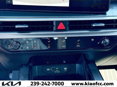 2026 Kia Sorento — photo 33 view