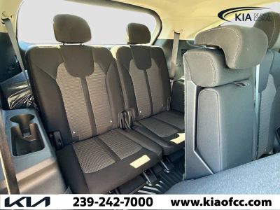 2026 Kia Sorento — photo 19 view