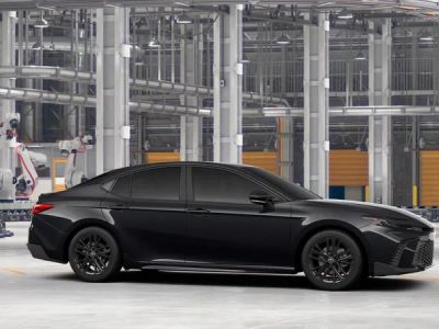 2026 Toyota Camry - Photo 15