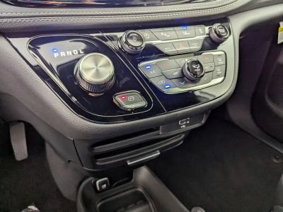 2026 Chrysler Pacifica — photo 21 view