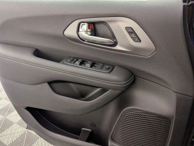 2026 Chrysler Pacifica — photo 24 view