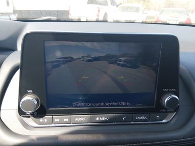 2024 Nissan Rogue — photo 17 view