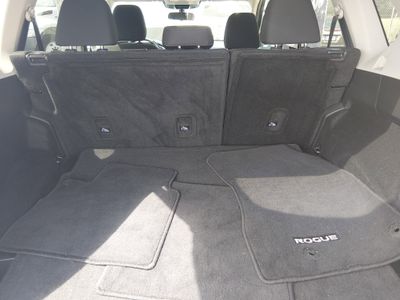 2024 Nissan Rogue — photo 11 view