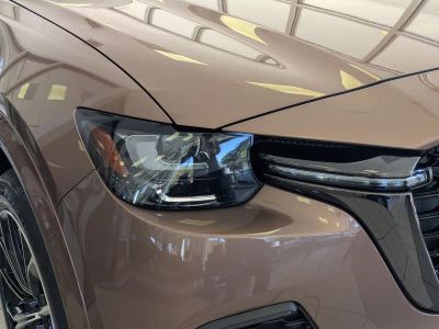 2026 Mazda CX-70 — photo 8 view