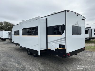 2025 Ember RV E-Series - Photo 3