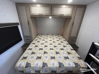 2025 Ember RV E-Series - Photo 8