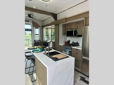 2025 Forest River RV Salem Grand Villa - Photo 10