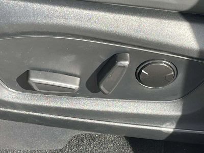2026 Ford Explorer — photo 14 view