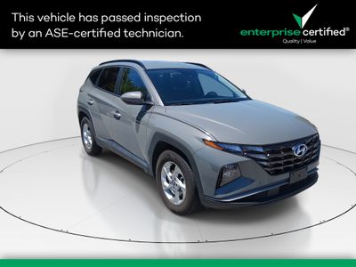 2024 Hyundai Tucson SEL FWD — front three-quarter view