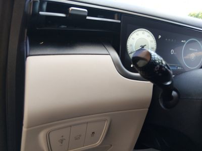 2024 Hyundai Tucson — photo 13 view
