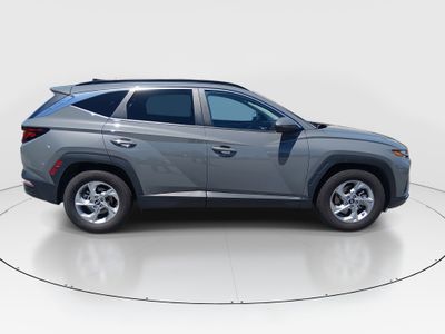 2024 Hyundai Tucson — photo 8 view