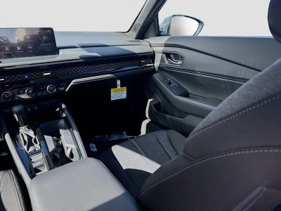 2026 Honda Accord Hybrid — photo 18 view
