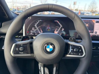 2026 BMW 530i - Photo 17
