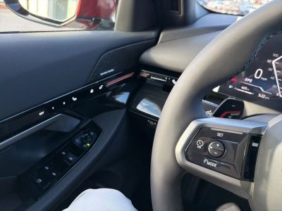 2026 BMW 530i - Photo 20