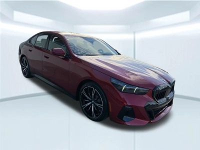 2026 BMW 530i - Photo 8