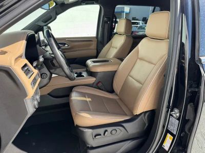 2024 Chevrolet Suburban - Photo 18