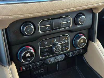 2024 Chevrolet Suburban - Photo 37