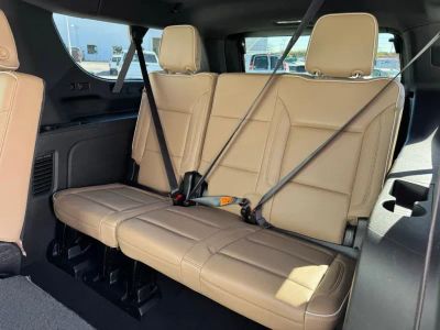 2024 Chevrolet Suburban - Photo 24