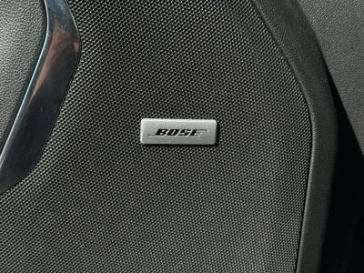 2024 Chevrolet Suburban - Photo 30