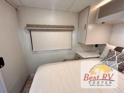 2026 Thor Motor Coach Vegas - Photo 64