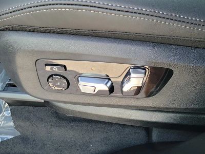2026 BMW X5 — photo 15 view