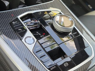 2026 BMW X5 — photo 26 view