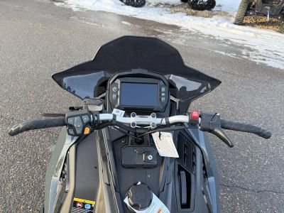 2026 Polaris 650 INDY XC 137 ES — photo 10 view