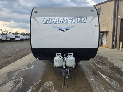 2022 Kz-rv Sportsmen — rear three-quarter view