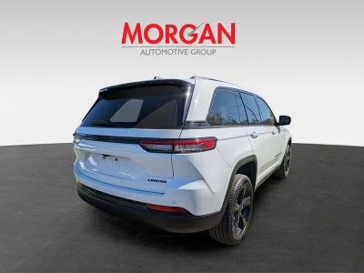 2025 Jeep Grand Cherokee — rear three-quarter view